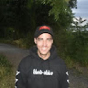 Meet your Posher, Jeremiah